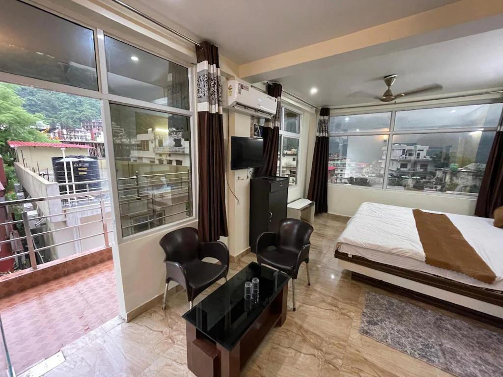 רישיקש Ruttba Hotels And Banquet מראה חיצוני תמונה